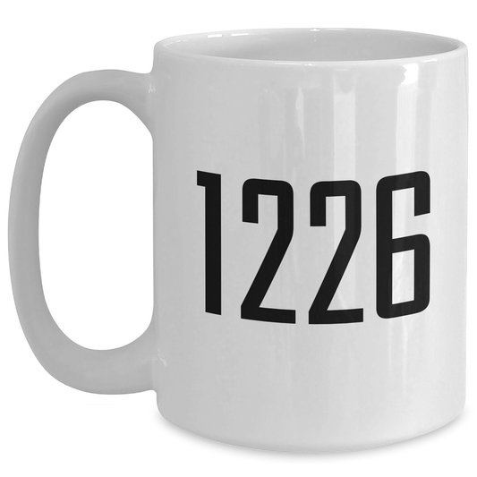 Funny Aunty Gifts, 'I Think Me Being Your Aunty Is Enough Of A Gift' White Coffee Mug, Gifts from Family for Aunty, White Ceramic Mug for Graduation - Main