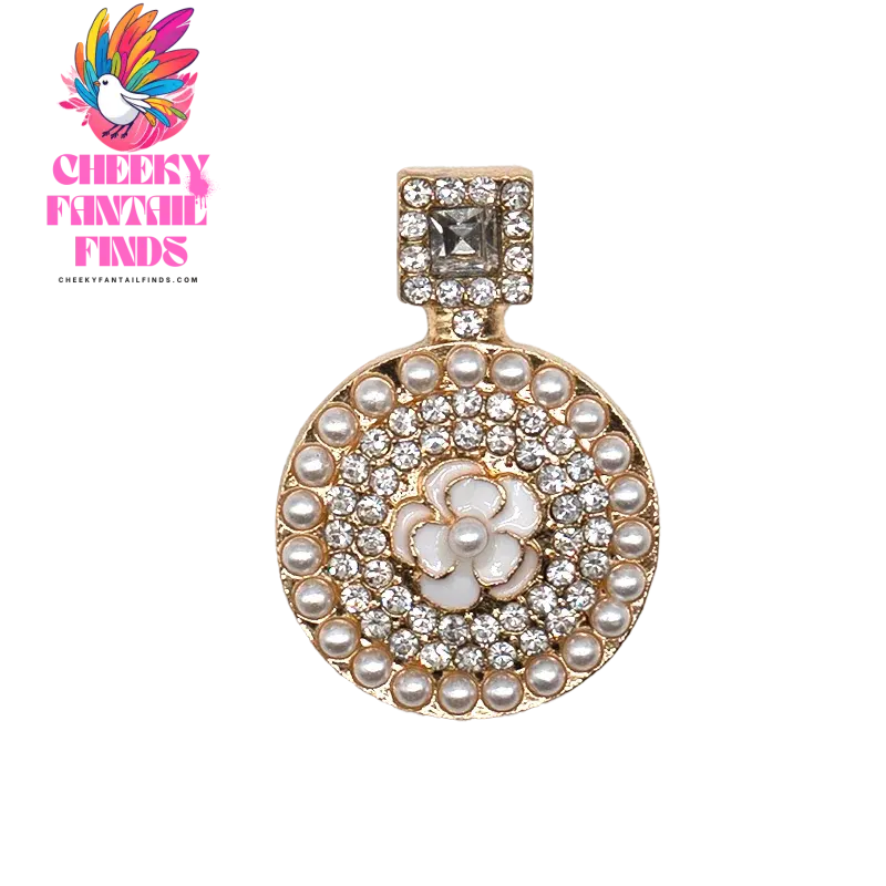 1pcs Golden Metal Shoes Charms Designer Luxury Butterfly Daisy Pins for Women Girls Shoes Decorations Accessories Buckles Gift - Cheeky Fantail Finds