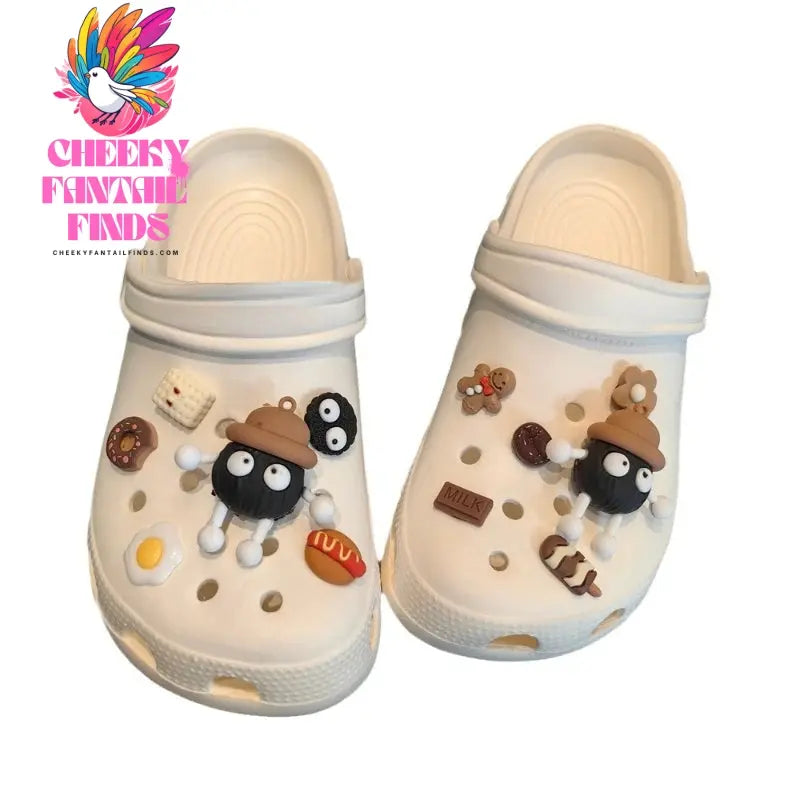 2024 New Black And white Contrasting Coal Ball Elf Hole Shoe Flower Set Bread Coffee Shoe Buckle Slippers Detachable Accessories Cheeky Fantail Finds
