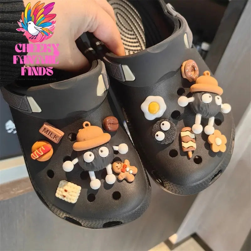 2024 New Black And white Contrasting Coal Ball Elf Hole Shoe Flower Set Bread Coffee Shoe Buckle Slippers Detachable Accessories Cheeky Fantail Finds