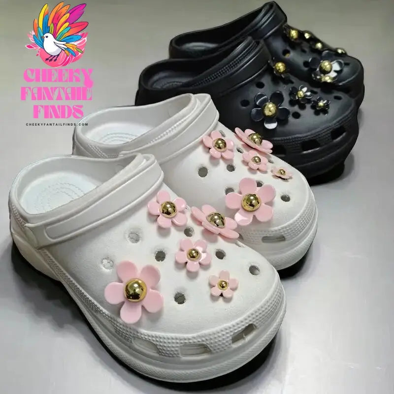 Best Selling Hole Shoes Charms Ready To Put on black and white Daisy Sunflower Combination Suit Shoe Buckle Girlish Girl Gift Cheeky Fantail Finds