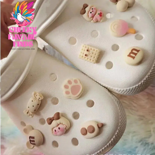 Cute Candy Girl Hole Shoe Charms Decorations Shoe Buckle Cartoon Biscuit Bear DIY Shoes Flower Accessories Cheeky Fantail Finds