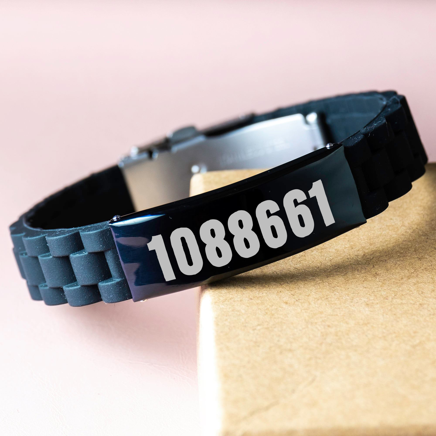 Crane Operator Gifts, Funny Quote, Glide lock Clasp Bracelet for Men's Father's Day Unique Gifts from Family - Image 3