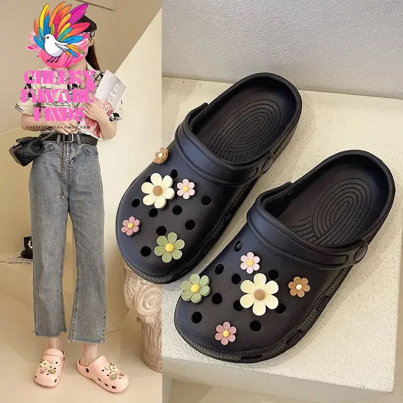Hot sales Shoes Charms Ready To Put on White Daisy Sunflower Combination Suit Shoe Buckle Girlish Shoes Accessories Cheeky Fantail Finds