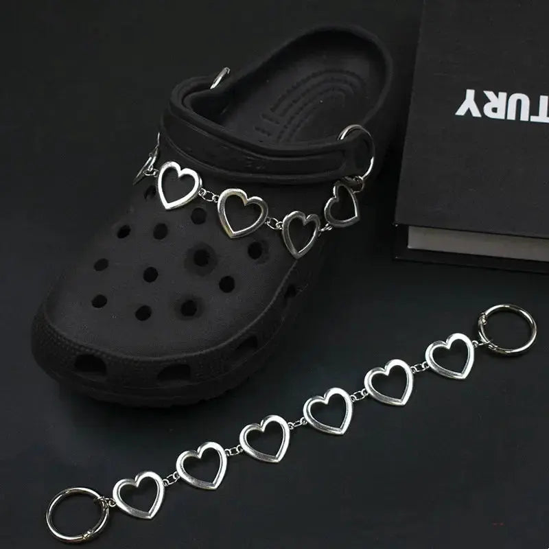 New Designer Shoe Charms Chain Fashion Gift Punk Pendant Metal Buckle Hip Hop Shoe Decoration Accessories For 2024 Hot Cheeky Fantail Finds