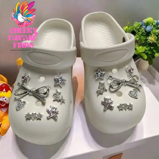 Whole Set Hot Sale DIY Hole Shoes Charms Silver bow five star Accessories Designer Quality Garden Shoe Decoration Girl Gift Cheeky Fantail Finds