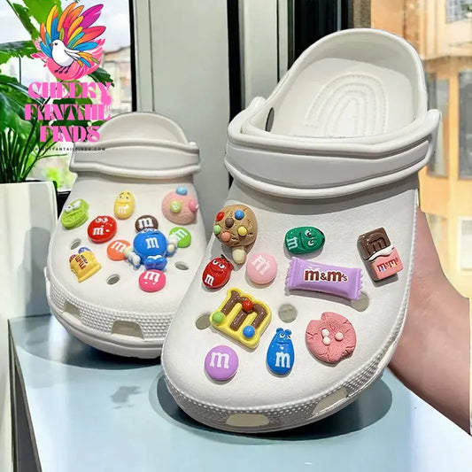 Whole Set Hot Sale DIY Hole Shoes Charms for Cute Cartoon Handmade Charms Designer Quality Garden Shoe Decoration Girl Gift Cheeky Fantail Finds