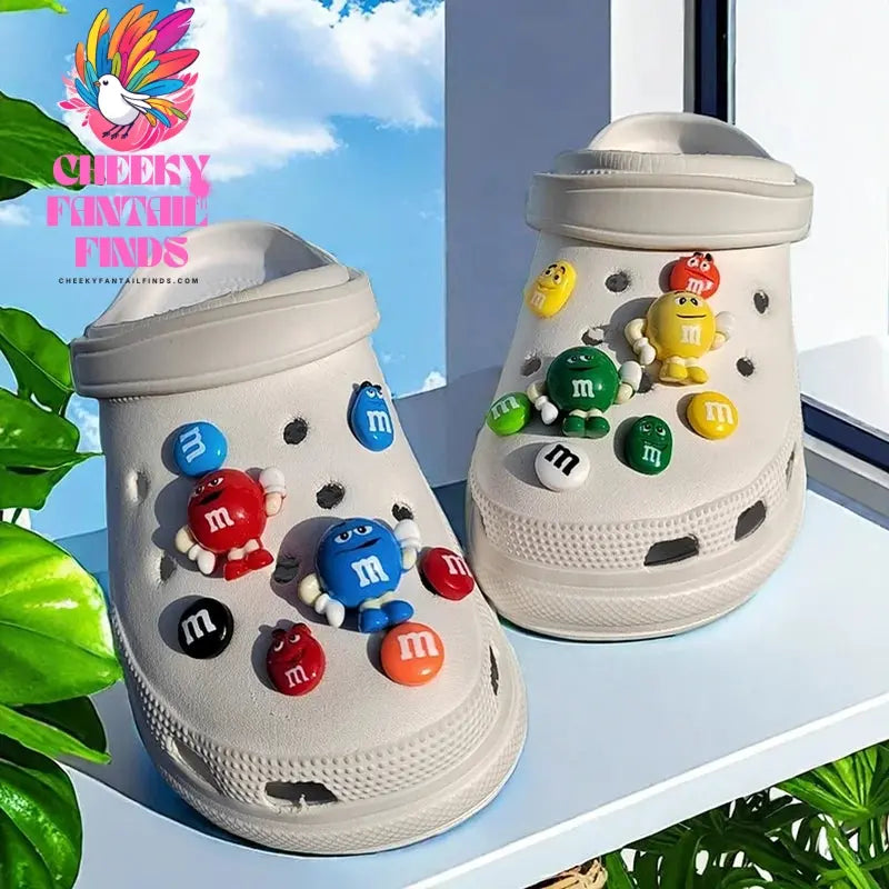 Whole Set Hot Sale DIY Hole Shoes Charms for Cute Cartoon Handmade Charms Designer Quality Garden Shoe Decoration Girl Gift Cheeky Fantail Finds