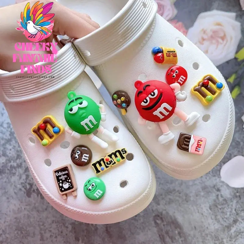 Whole Set Hot Sale DIY Hole Shoes Charms for Cute Cartoon Handmade Charms Designer Quality Garden Shoe Decoration Girl Gift Cheeky Fantail Finds