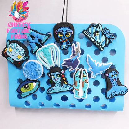 1-12Pcs Blue Avatar The Way of Water Shoe Buckle Charms Man Movie Cheeky Fantail Finds