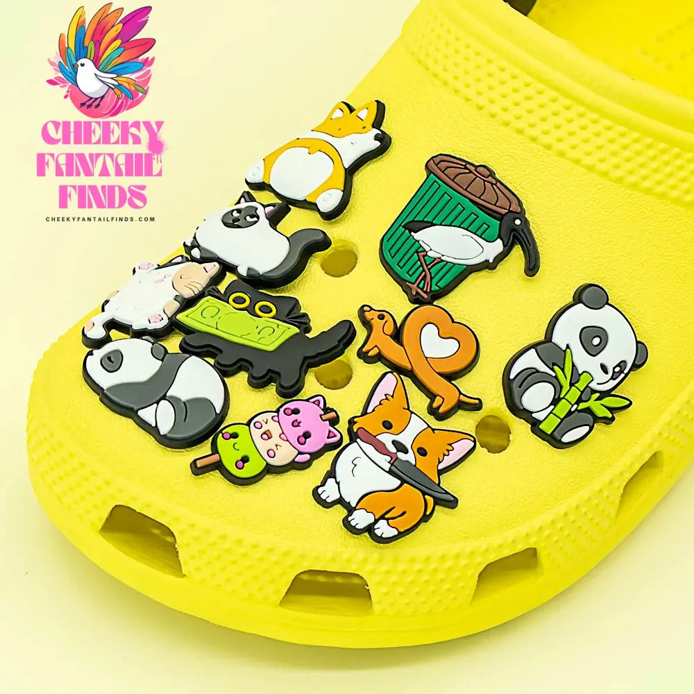 1/25PCS Cute Panda Shoes Charms for Women Funny Cat Dog Duck Penguin Shoes Decoration Frog Bee Bat Garden Sandals Pin Clog Cheeky Fantail Finds