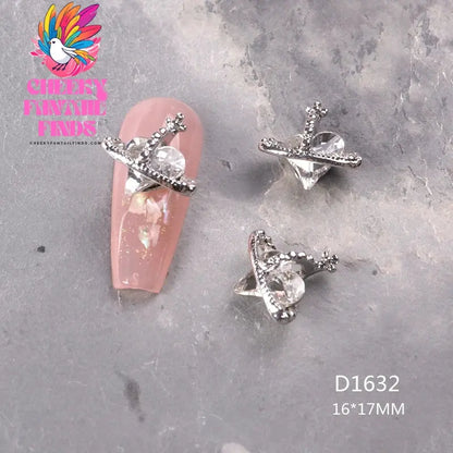 10pcs/lot Flat Bear Nails Charm Rhinestones Silver/Gold Nail Accessories Professional Charm Zirconia Diamond Luxury Parts DIY Cheeky Fantail Finds