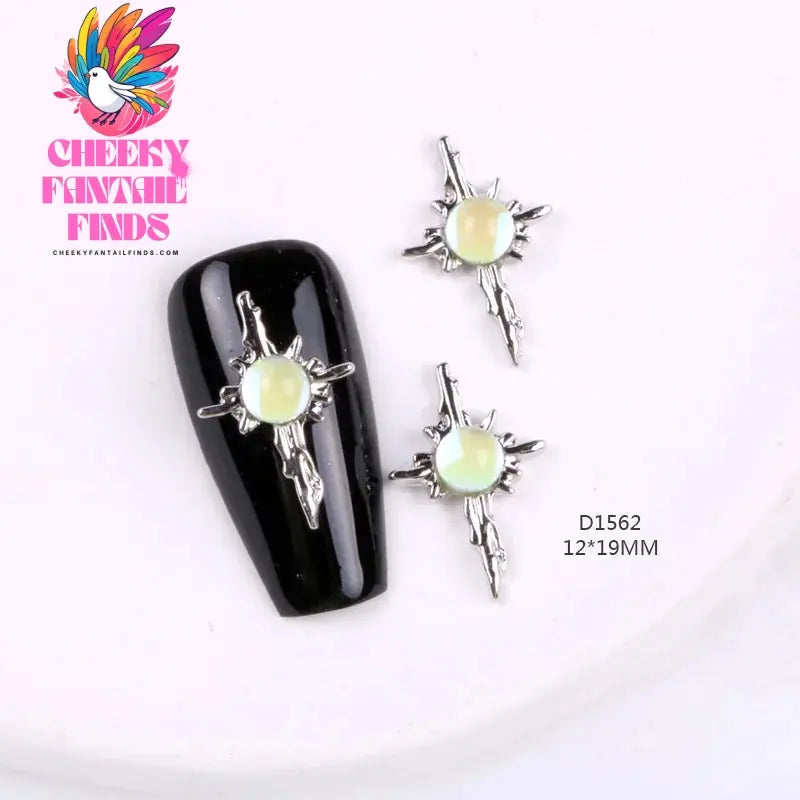 10pcs/lot Flat Bear Nails Charm Rhinestones Silver/Gold Nail Accessories Professional Charm Zirconia Diamond Luxury Parts DIY Cheeky Fantail Finds