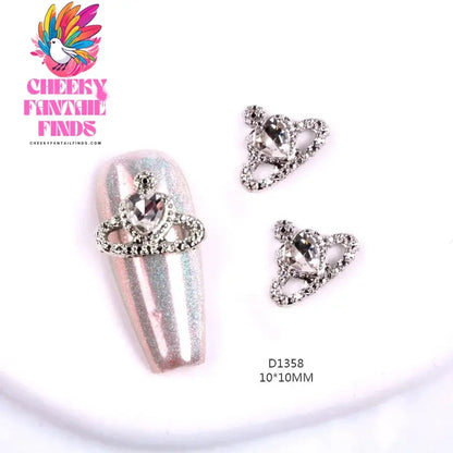 10pcs/lot Flat Bear Nails Charm Rhinestones Silver/Gold Nail Accessories Professional Charm Zirconia Diamond Luxury Parts DIY Cheeky Fantail Finds