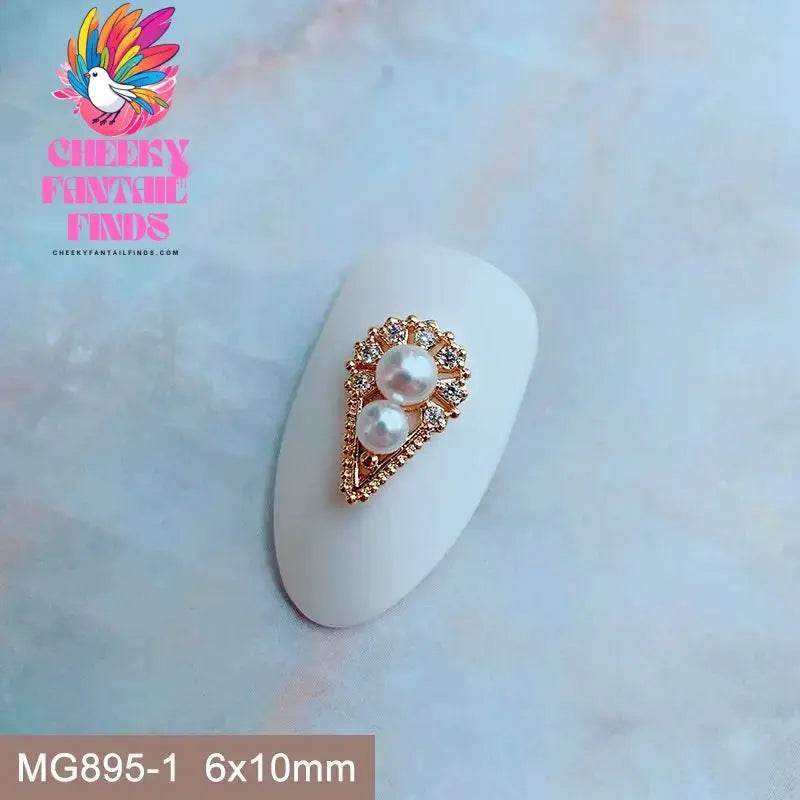 10pcs/lot Luxury Unicorn Heart Love Zircon Crystals Metal Nails Jewelry Decorations Nail Art Accessories Charms Parts Supplies Cheeky Fantail Finds