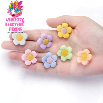 14pcs Flower Charms Cute Shoe Charms Accessories Shoe Decoration Daisy Shoes Pins Gift for Kids Girl Adults Woman Birthday Party Cheeky Fantail Finds