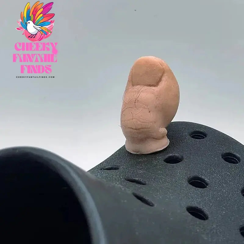 1PC 3D Creative Big Toe Alligator Hanging Shoe Toe Personality Decoration Funny Decor Creative Shoe Decoration Accessories Cheeky Fantail Finds