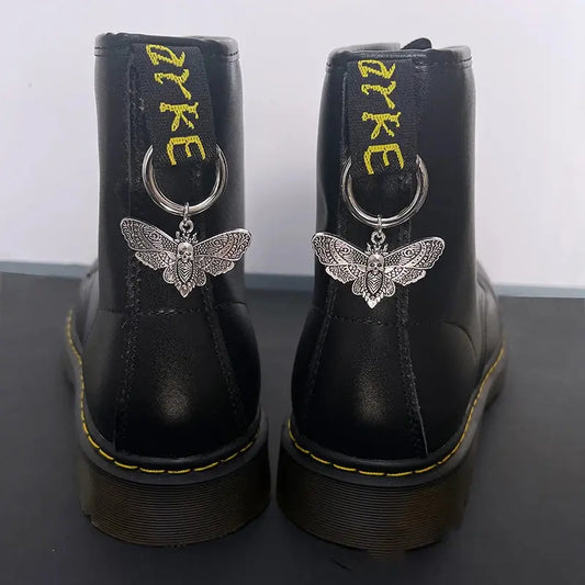 1PC Metal Punk Shoe Buckle Charms for Boot Fashion Hip Hop Sneaker Accessories Vintage All-match Shoe Decoration Cheeky Fantail Finds