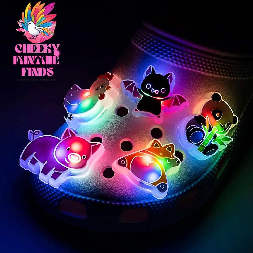 1pcs Animal LED Shoes Charms Lighted Cute Owl Duck Cat Panda Bee Pig Pink Shoe Decoration Accessories Salamander Clog Pins Cheeky Fantail Finds