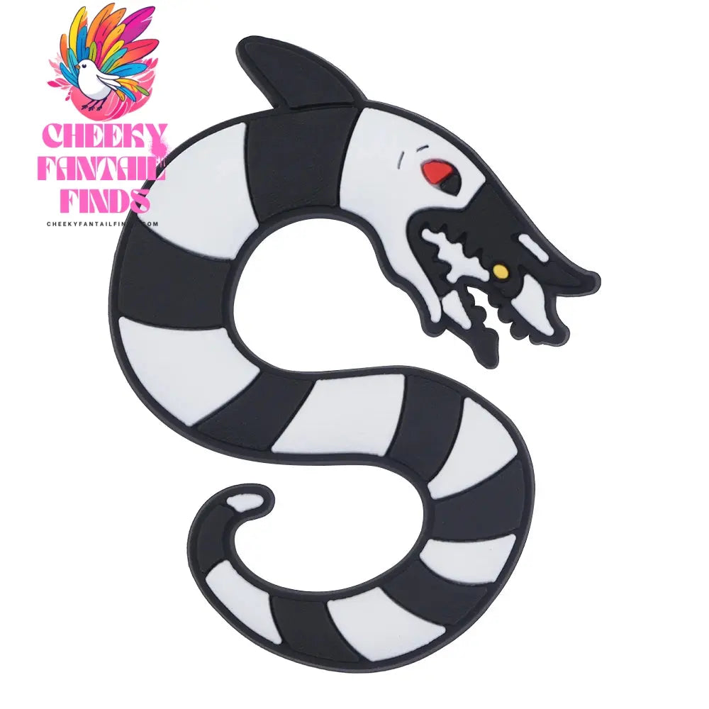 1pcs New Halloween Scary Face LShoe Charms Horror Movie Snake Shoe Decoration Cool Monster Clog Charms Holiday Gifts Cheeky Fantail Finds