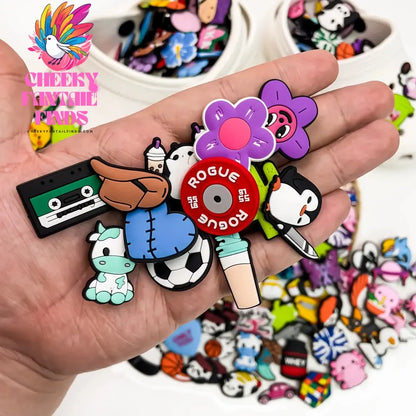 20/30/50/100pcs Random Shoe Charms Cartoon Shoe Accessories Decorations Pins Clog Jeans for Kid Fit Clog Sandals Garden Cheeky Fantail Finds