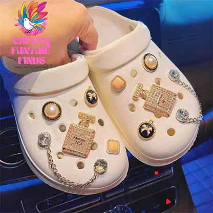 2024 New Shoe Charms for DIY Garden Shoe Set Accessories Decoration Buckle for Shoe Charm Accessories Kids Party Girls Gift Cheeky Fantail Finds