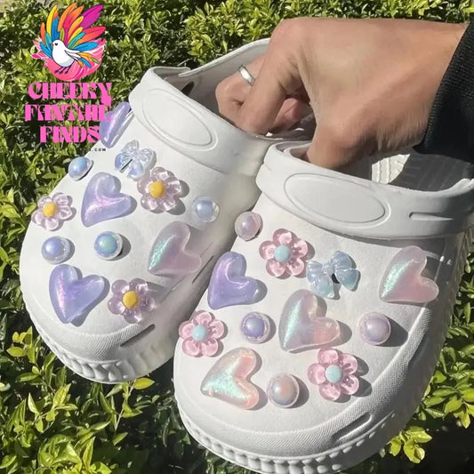 24pcs Hot Sale DIY Hole Shoes Charms Water Cute Heart Design Handmade Charms Designer Quality Garden Shoe Decoration Girl Gift Cheeky Fantail Finds