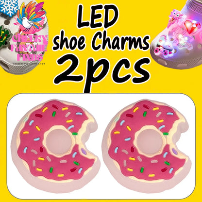 2PCS LED Pins for Kids Lighted Shoe Charms Animals Game Controller Shoe Accessories Duck Cat Decoration Buckle Girl Boy Ornament Cheeky Fantail Finds