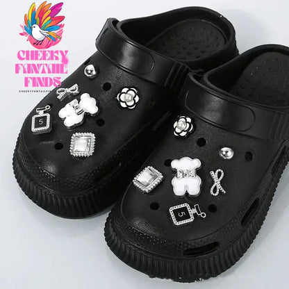 DIY Metal Fashion Set Hole Shoe Charms Accessories PVC Shoe Buckle Cute Pearl Bear Water Diamond Chain Shoes Decorations Cheeky Fantail Finds