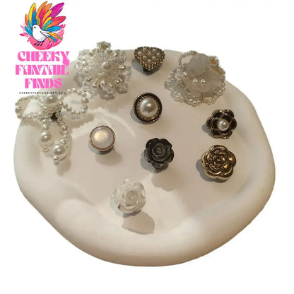 Fashion Shoelaces Clips Buckle Decorations Rhinestones Pearl Gem Casual Flower Shoes Accessories Shoe Charms for Sneakers 1PCS Cheeky Fantail Finds