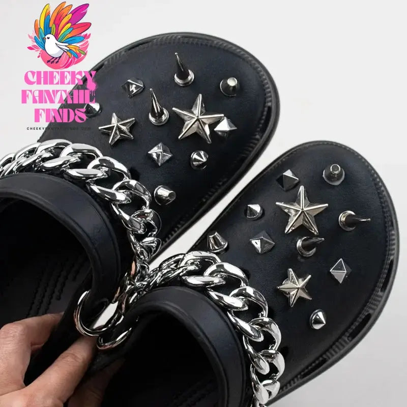 High Quality Fashion Metal Rivet Hole Shoe Charms Designer Vintage Clogs Shoe Accessories Trend All-match Charms DIY Punk Style Cheeky Fantail Finds