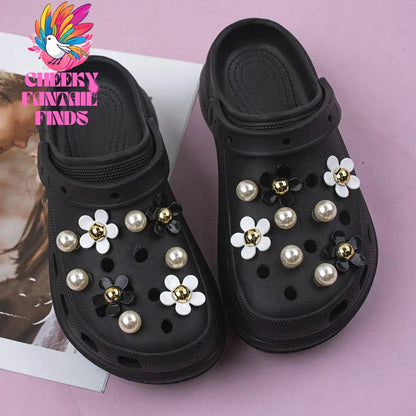 New Acrylic Daisy Five Petal Flower Hole Shoe Charms Decorations Cute Sunflower Shoes Buckle DIY 3D Hole Shoe Accessories - Cheeky Fantail Finds