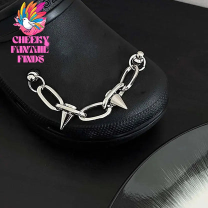 New Designer Shoe Charms Chain Fashion Gift Punk Pendant Metal Buckle Hip Hop Shoe Decoration Accessories Cheeky Fantail Finds