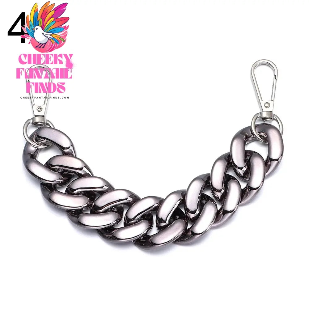 New Designer Shoe Charms Chain Fashion Gift Punk Pendant Metal Buckle Hip Hop Shoe Decoration Accessories Cheeky Fantail Finds