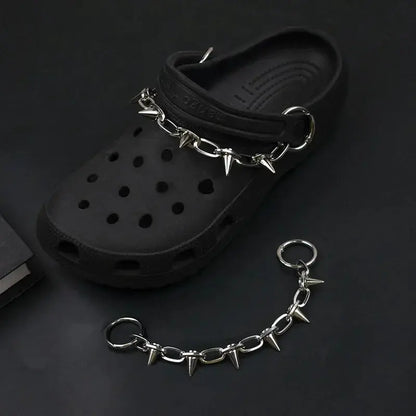 New Designer Shoe Charms Chain Fashion Gift Punk Pendant Metal Buckle Hip Hop Shoe Decoration Accessories For 2024 Hot Cheeky Fantail Finds