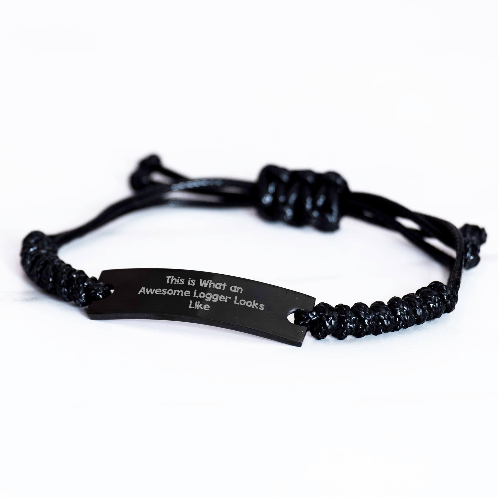 Funny Logger Rope Braces - Gifts from Men, for Awesome Loggers on Father's Day, 'This Is What An Awesome Logger Looks Like' - Image 2