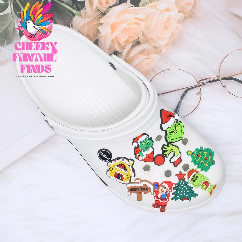 Single Sale Christmas Series Xmas Tree Shoe Charms Accessories Decorations PVC Classic Clog Buckle for Kids Party Xmas Gifts Cheeky Fantail Finds