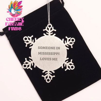 Someone in Mississippi Loves Me Snowflake Ornament, Handcrafted in Mississippi, Christmas Unique Gift for Mississippi Friends, Unique Snowflake Ornament - Image 2