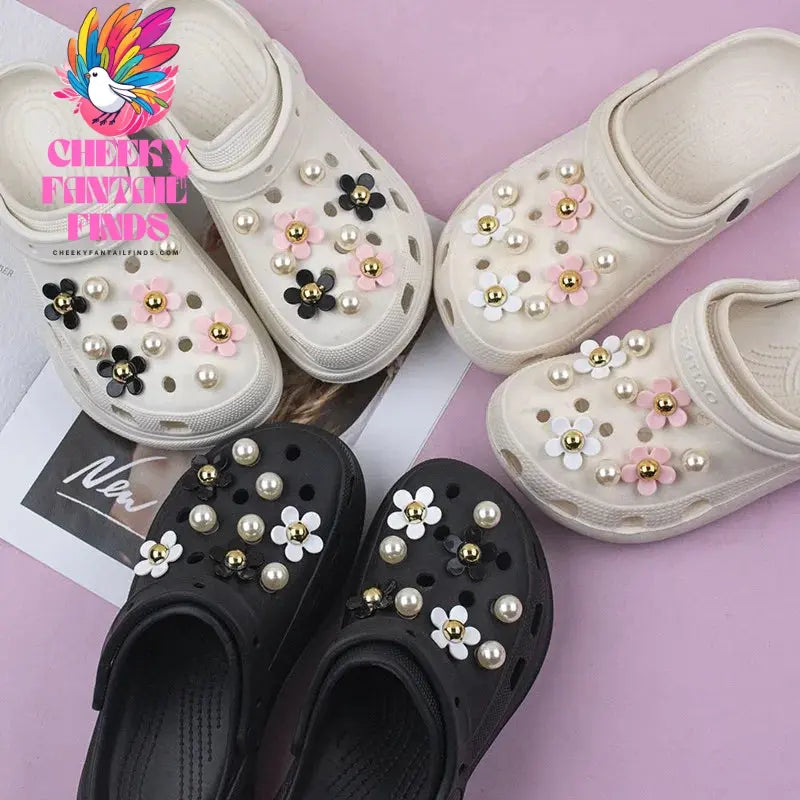 Sweet Cute Girly Hole Shoe Charms Designer Elegant Vintage Pearl Shoe Jewelry All-match Flower Shoe Charms for Hot Sale New Cheeky Fantail Finds