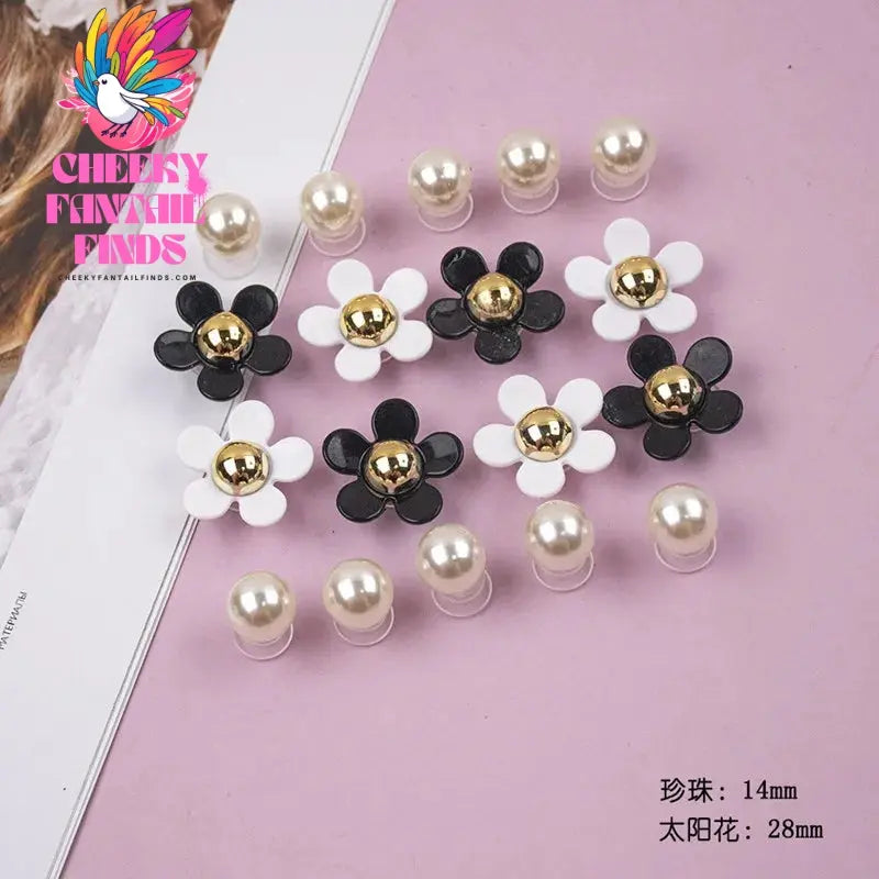 Sweet Cute Girly Hole Shoe Charms Designer Elegant Vintage Pearl Shoe Jewelry All-match Flower Shoe Charms for Hot Sale New Cheeky Fantail Finds