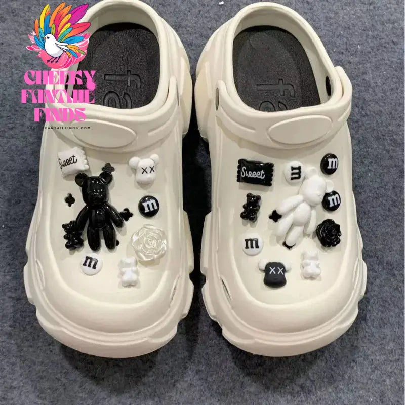 Whole Set Hot DIY Hole Shoes Charms for black and white bears Handmade Charms Designer Quality Garden Shoe Decoration Girl Gift Cheeky Fantail Finds