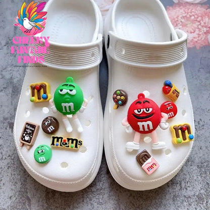 Whole Set Hot Sale DIY Hole Shoes Charms for Cute Cartoon Handmade Charms Designer Quality Garden Shoe Decoration Girl Gift Cheeky Fantail Finds