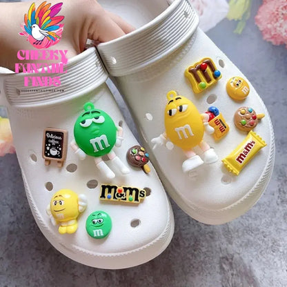Whole Set Hot Sale DIY Hole Shoes Charms for Cute Cartoon Handmade Charms Designer Quality Garden Shoe Decoration Girl Gift Cheeky Fantail Finds